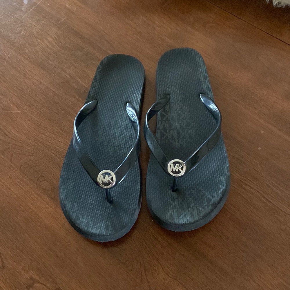 Michael Kors sandal!